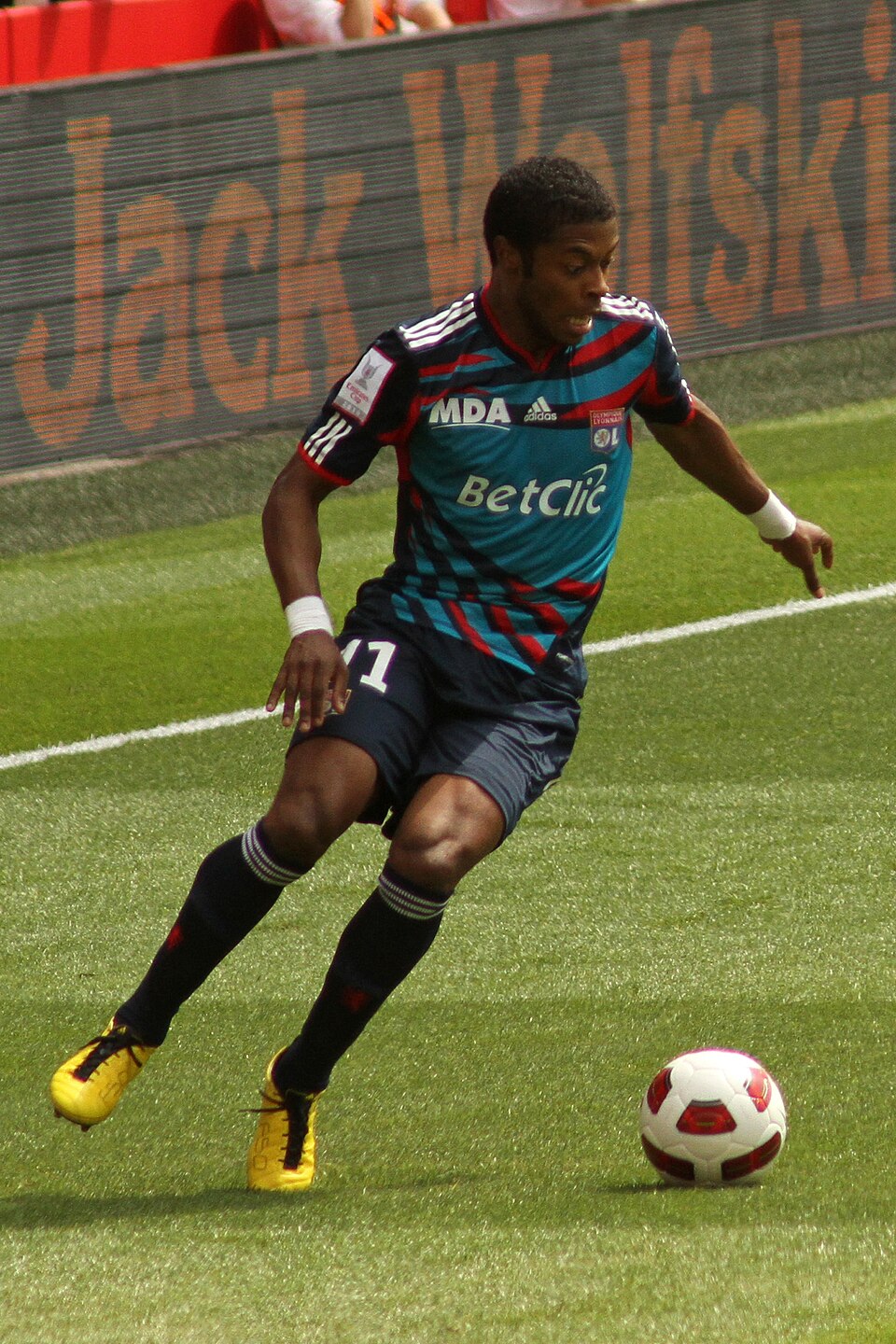 Retrato de Michel Bastos