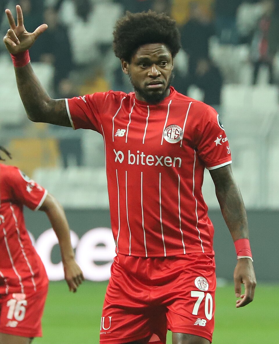 Retrato de Luiz Adriano